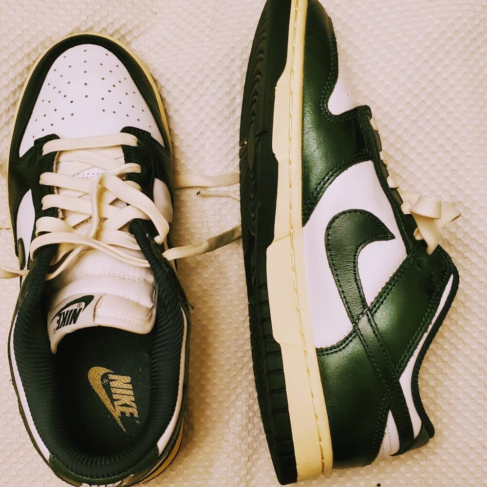 Nike Dunk Low Vintage Green (Women's) Size 8